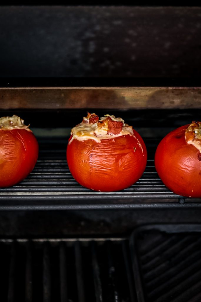 grilled tomatoes on the grill