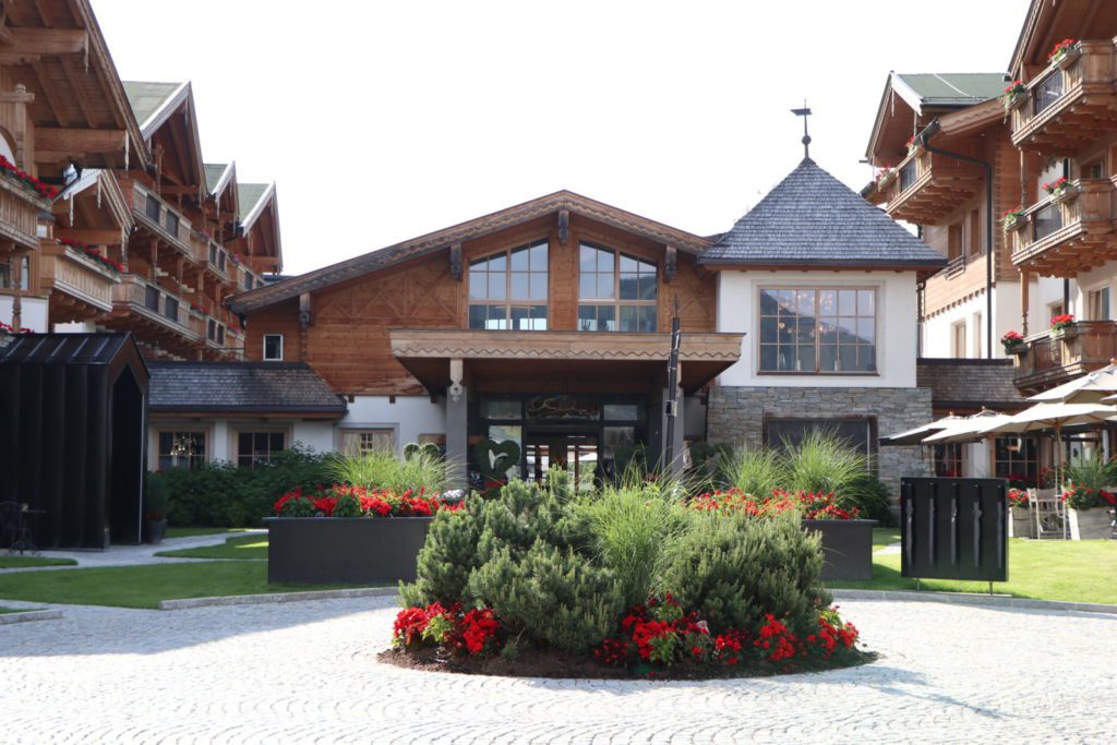 Picture of the main entrance from Naturhotel Fortshofgut